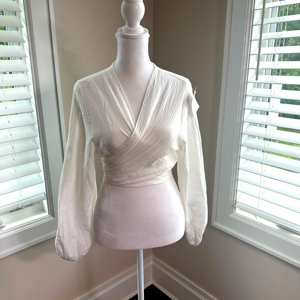 Styled by Mey LUNA TIE KNOT TOP Size O/S - Picture 2 of 5